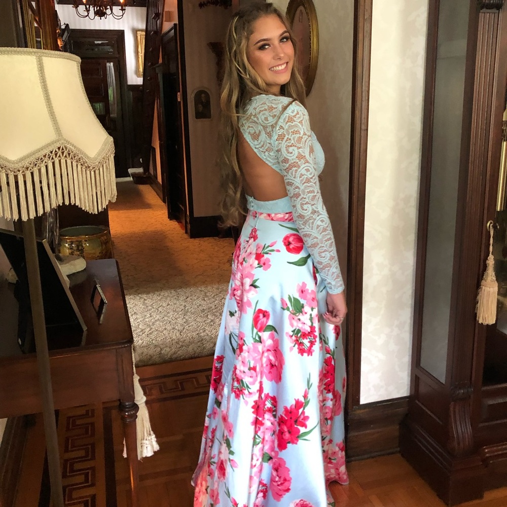 Floral two-piece Bee Darlin prom dress
